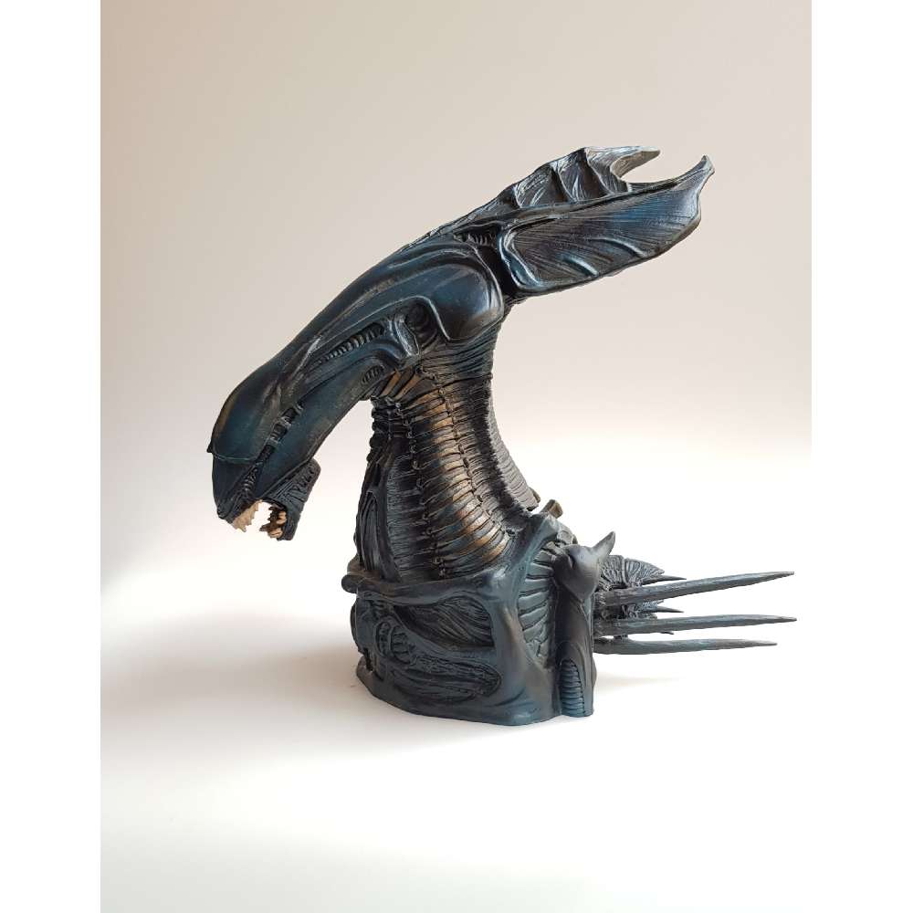 Alien Xenomorph Queen Spardose